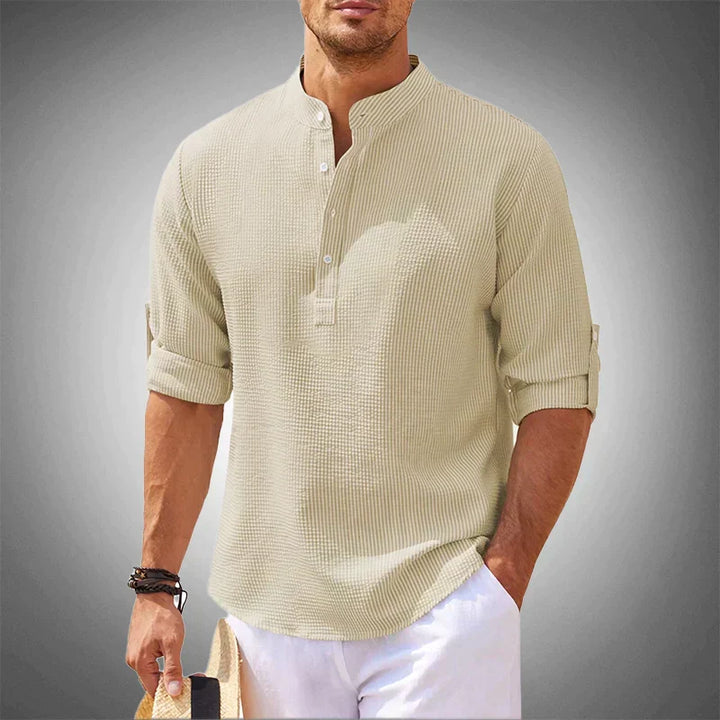 Soft, breathable men's short sleeve summer shirt. Designed for comfort and style during hot leisure and vacation times.