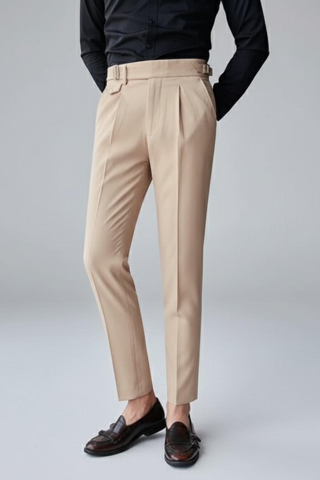 Men's British tailored pleated business trousers in slim fit, ideal for professional office attire.