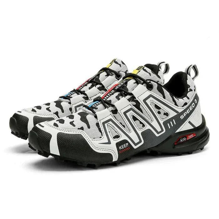 Stylish men's camouflage sneakers offering orthopedic support and comfort for active casual wear.