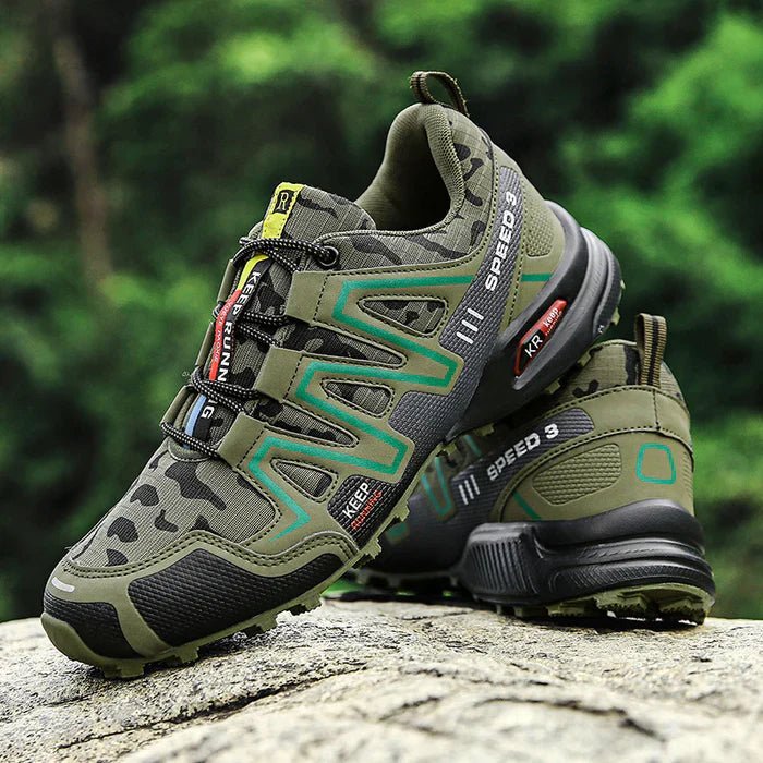 Orthopedic men's camo sneakers for excellent support and comfort, suitable for daily wear and relief.