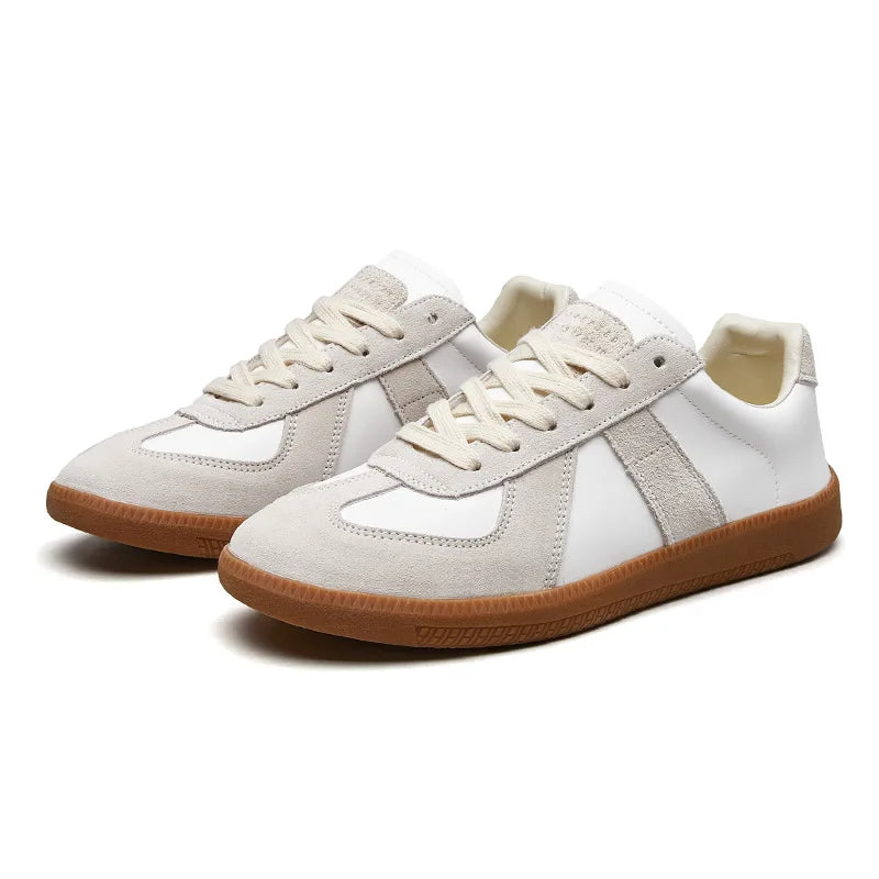 Brown men's casual low top lace-up sneakers, ideal for comfortable daily wear.