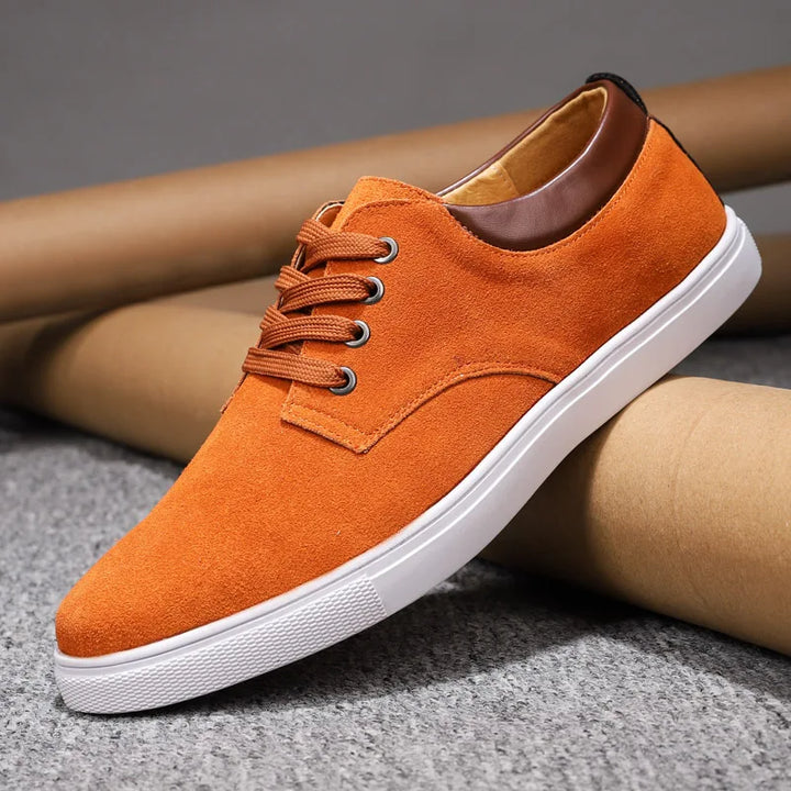 Soft interior of men's casual shoes, ensuring all-day comfort & support. Ideal everyday footwear.