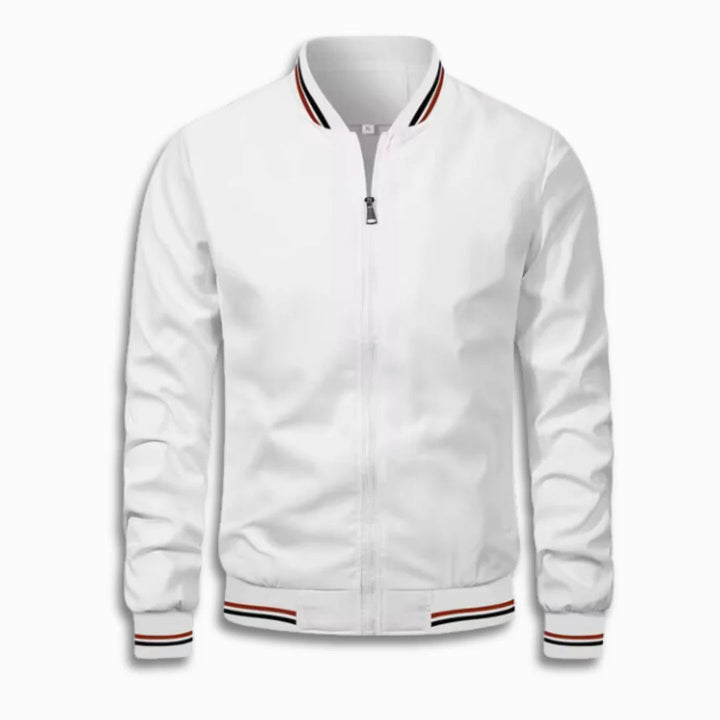 Modern men's transition jacket, water-repellent & breathable. Features a practical stand-up collar for versatile style.