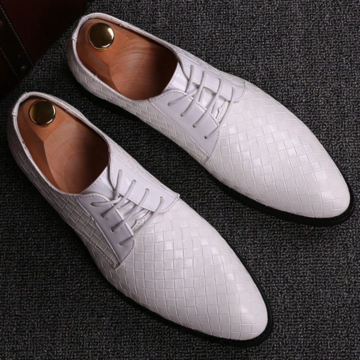 Comfortable men's stylish leather lace-up shoes. Versatile Oxford/Derby style for office or casual elegant looks.