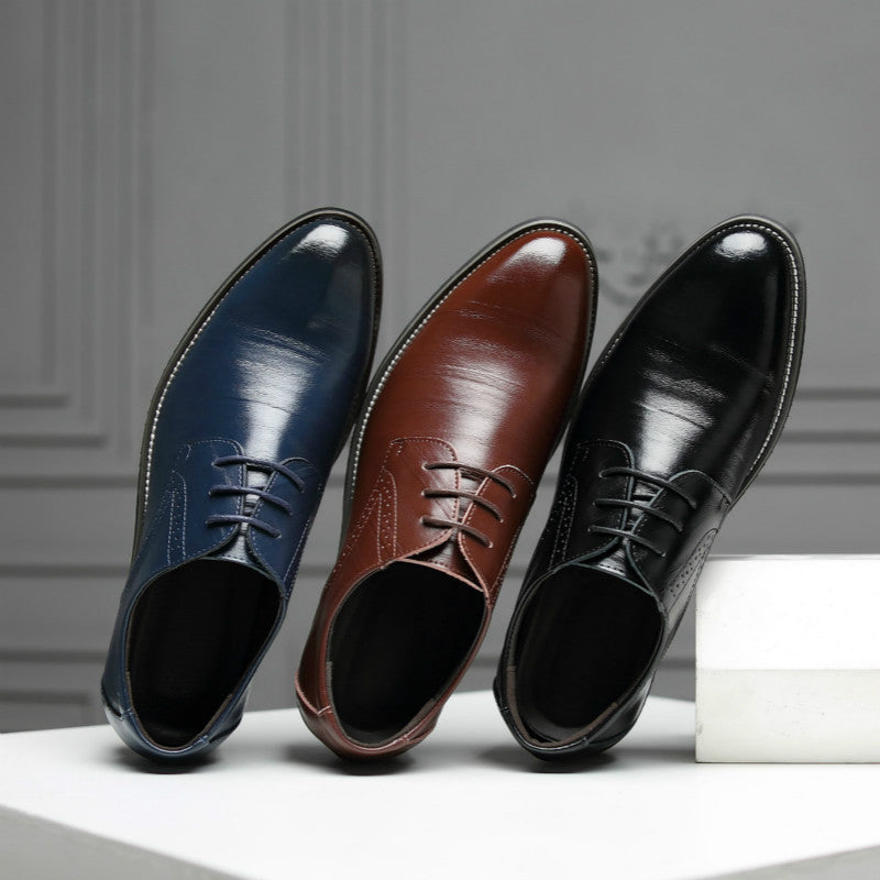 Professional Men's Black Oxford Shoes, polished and comfortable, essential for business, formal attire & office wear.