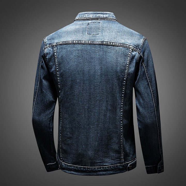 Comfortable men's denim jacket in a classic blue wash. Ideal versatile outerwear for casual or smart-casual styles.