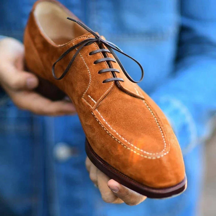 Elegant men's Oxford dress shoes with comfortable fit, ideal for office wear, events, and modern classic style.