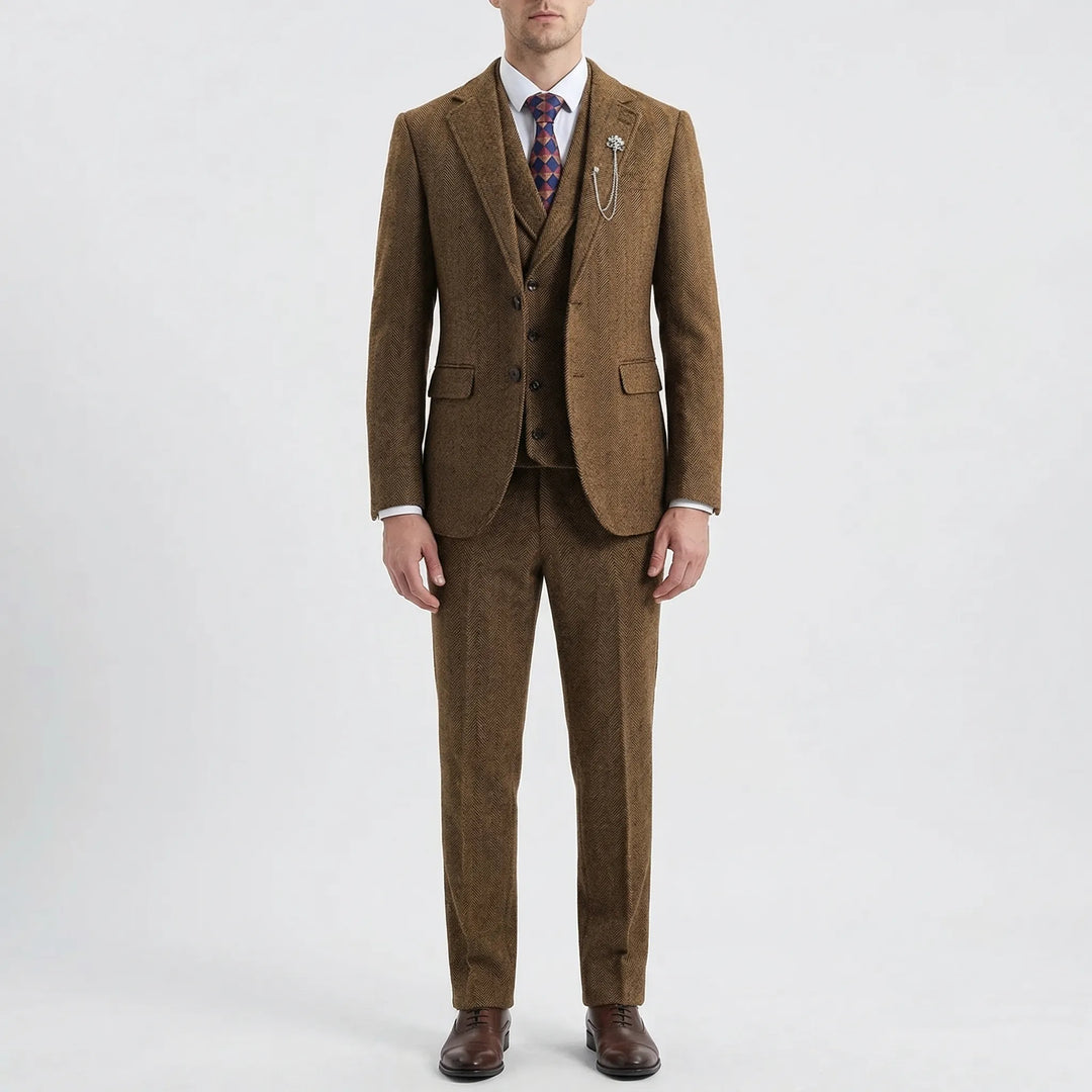 Stylish Men's Wedding Suit: a tailored herringbone 3-piece set, perfect for the groom or guest.