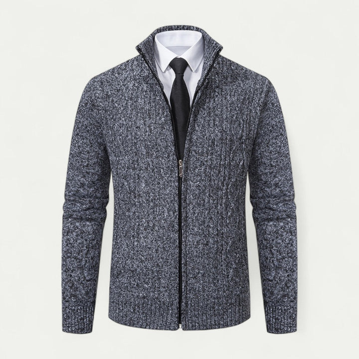 Stylish men's knitted zip cardigan, soft texture, ideal for comfortable layering in men's everyday fashion. Classic look.