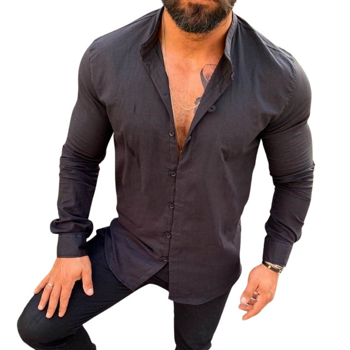 Effortless men's classic long sleeve polo shirt. Relaxed fit, classic collar, ideal for casual and versatile style.