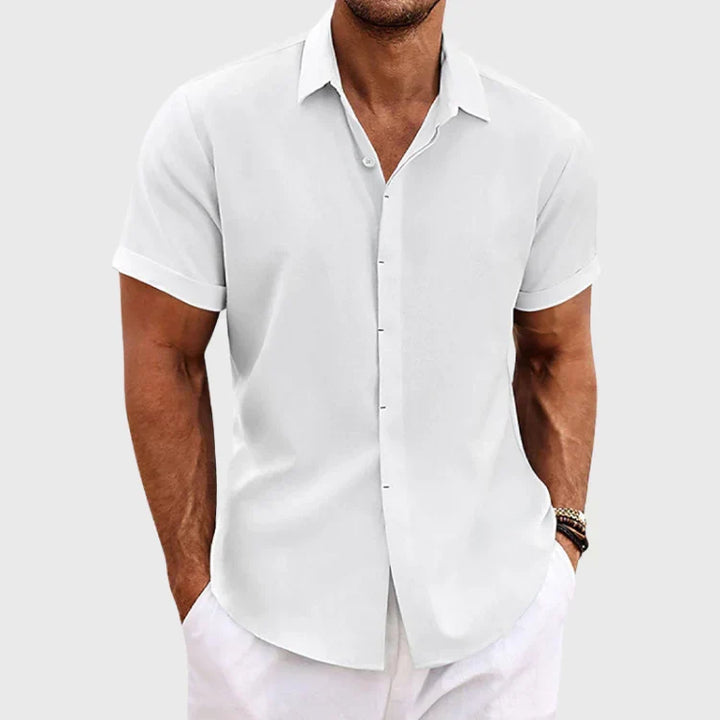 Tony men's collared short-sleeve shirt, a casual button-up for versatile and effortless men's fashion.