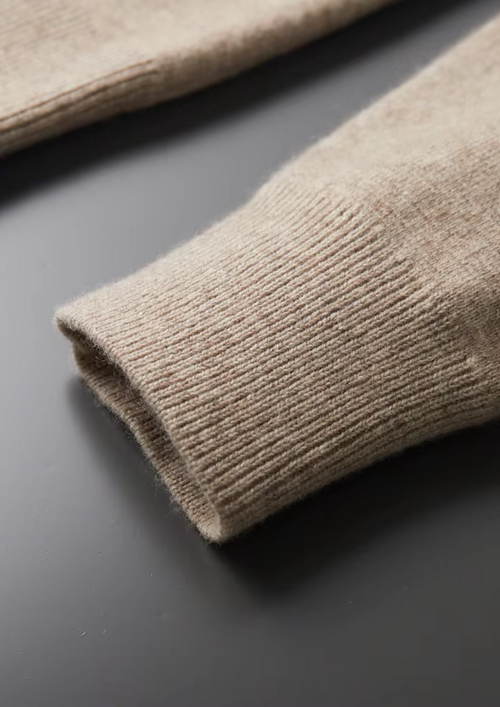 Everyday men's zip-up sweater, offering comfort and smart casual style.