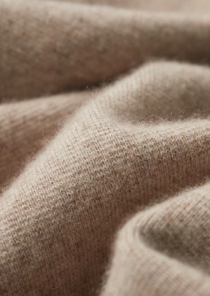 Men's fashion zip-up sweater, perfect for smart casual layering in any season.
