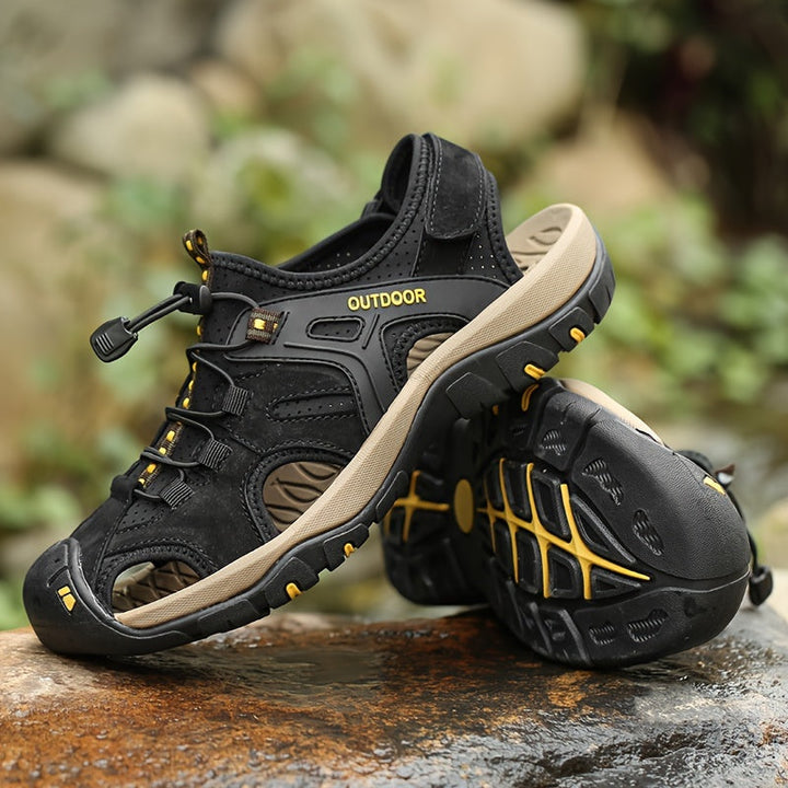 Stylish men's outdoor trail sandals, closed-toe protection & adjustable fit for active summer wear.