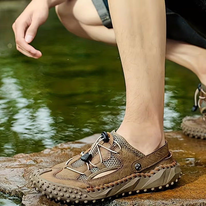 Stylish men's closed-toe slingback sandals, perfect for casual wear & ultimate comfort.