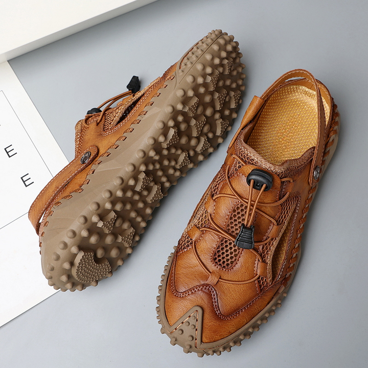 Outdoor men's closed-toe slingback sandals, providing support and comfort for active lifestyles.