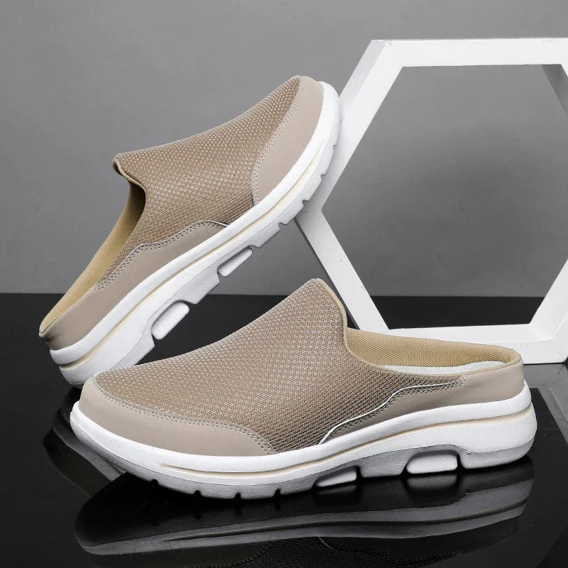 Men's casual closed-toe sandals, easy slip-on style, perfect for summer comfort.