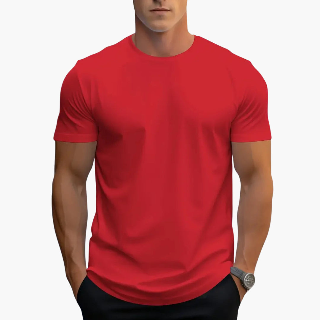 Men's wardrobe essential: straight fit short sleeve crew neck t-shirt in a solid color.
