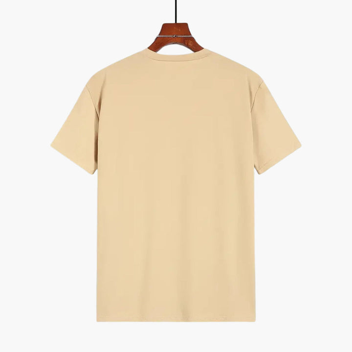 Essential men's short sleeve straight fit tee, a versatile crew neck for daily wear.