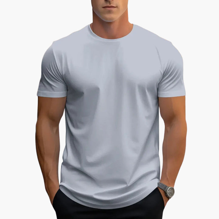 Men's casual crew neck t-shirt with short sleeves and a straight fit, a versatile wardrobe staple.