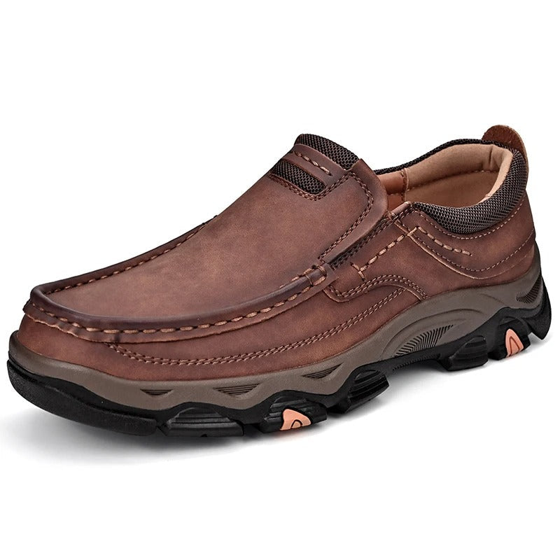 Durable black men's Dakota slip-on loafers, comfortable footwear for everyday casual walking.