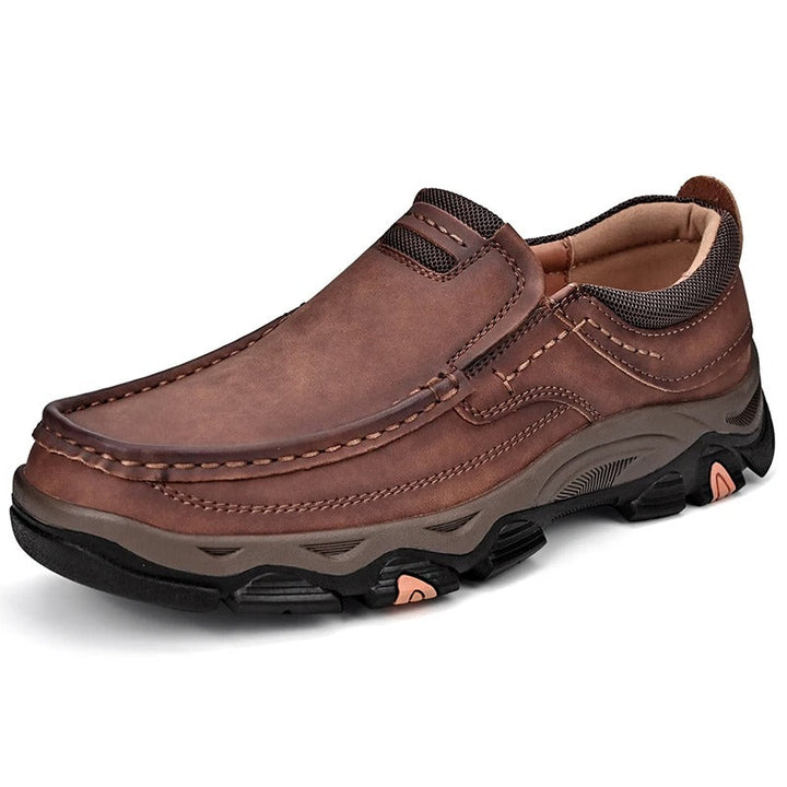 Durable black men's Dakota slip-on loafers, comfortable footwear for everyday casual walking.