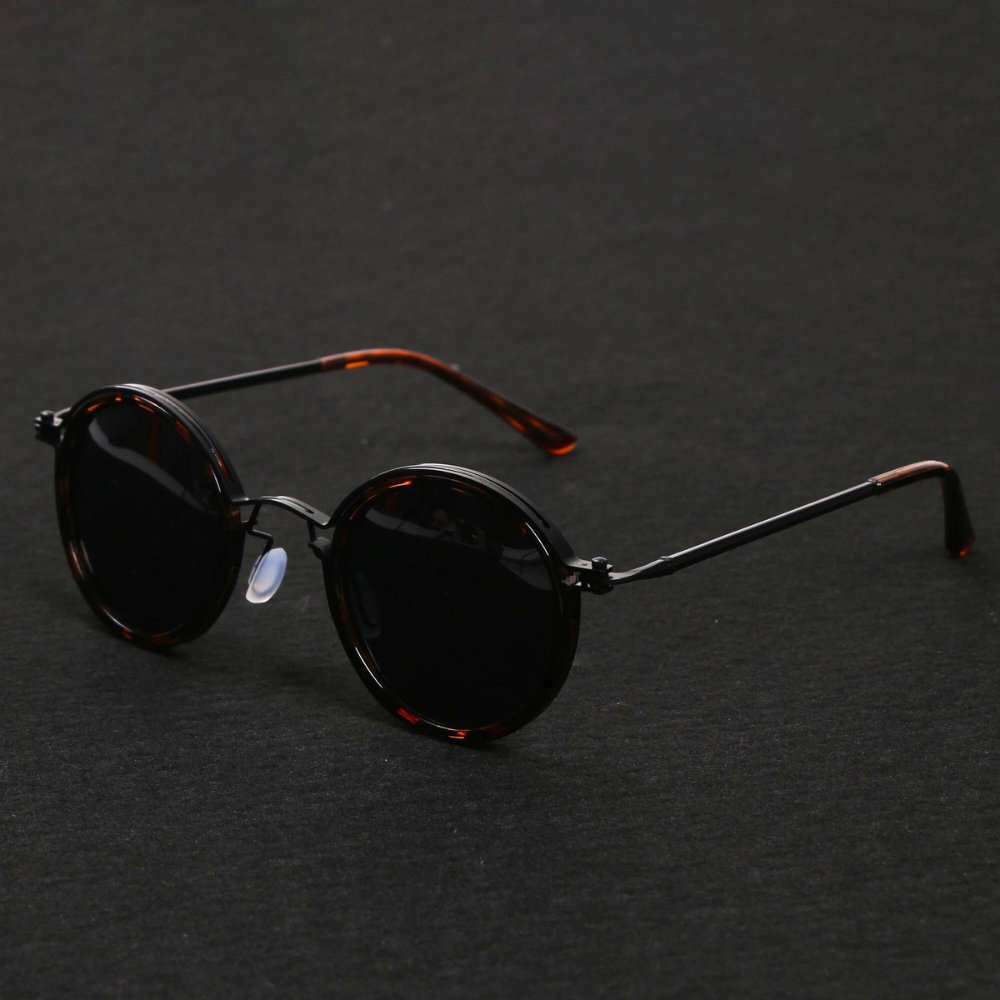 Stylish black double bridge polarized men's sunglasses with metal frame for anti-glare protection.