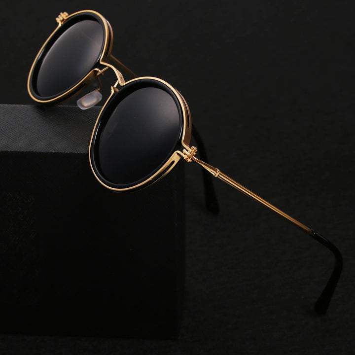Red polarized double bridge men's sunglasses, offering anti-glare eye protection & a stylish metal frame.