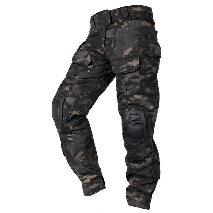 Professional men's work pants, highly durable and protective with integrated knee pads for safety.