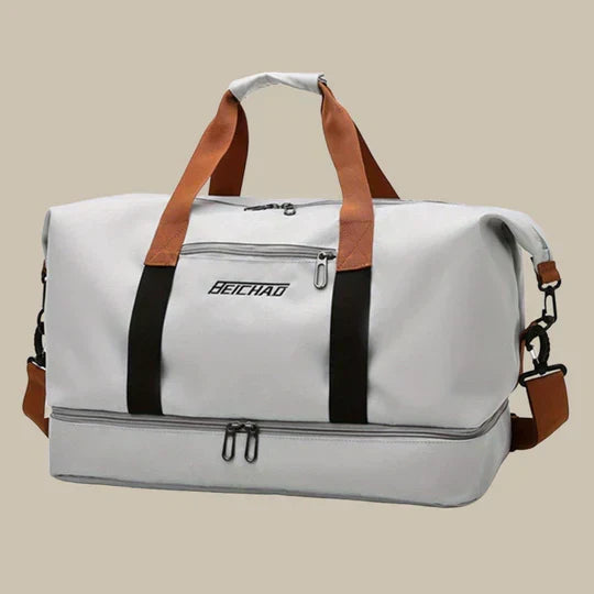 Spacious men's sport duffel bag for gym and travel, includes a practical shoe compartment for athletic gear.