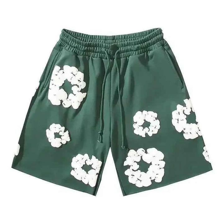 Casual men's floral shorts, ideal for summer vacation, beachwear, or relaxed everyday style.