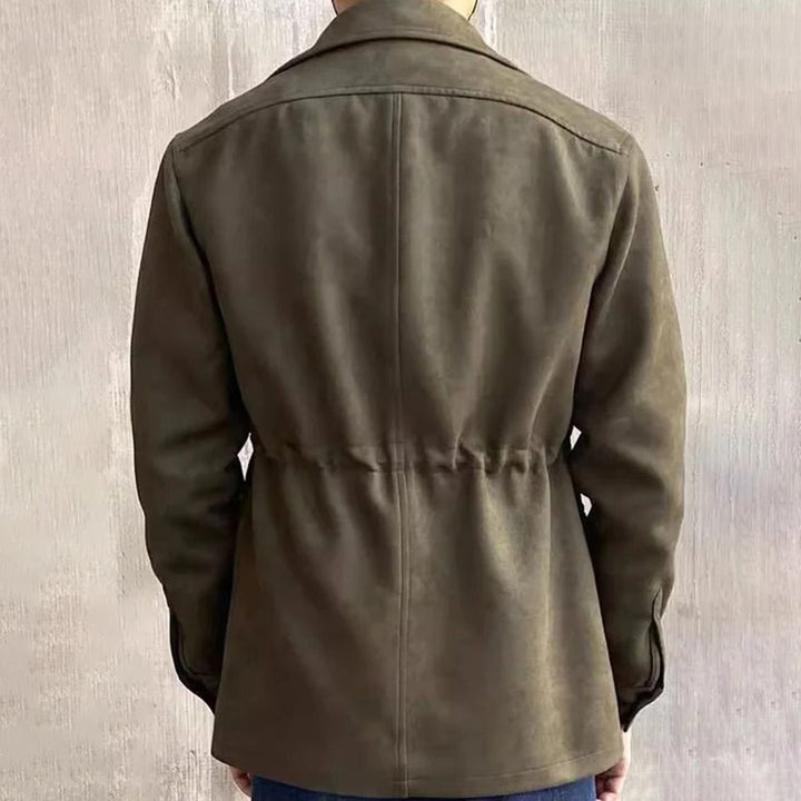 Stylish men's outdoor jacket with four large pockets. Classic hunting field jacket for active men's fall adventures.