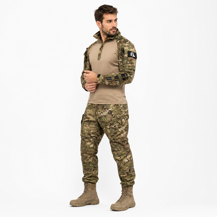 Men's black activewear two-piece set, tactical performance outfit for hiking. Breathable & water repellent fabric.