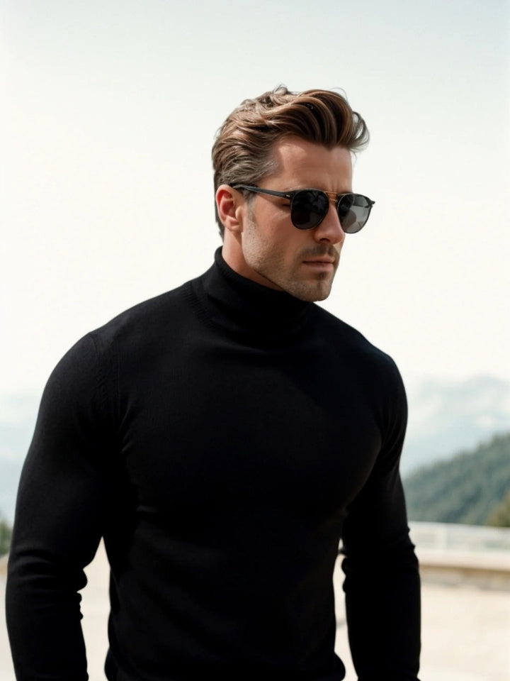 Stylish men's long-sleeve knitwear, a versatile high-neck sweater for smart casual fashion.