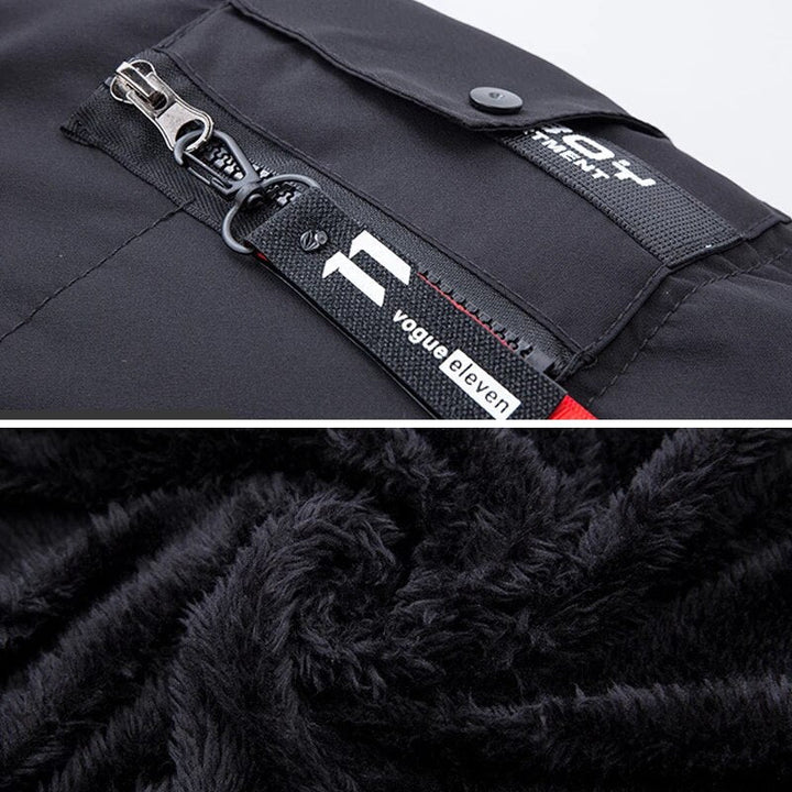 Stylish men's hooded winter parka with insulation, ideal for extreme cold. Durable outer shell provides ultimate protection.