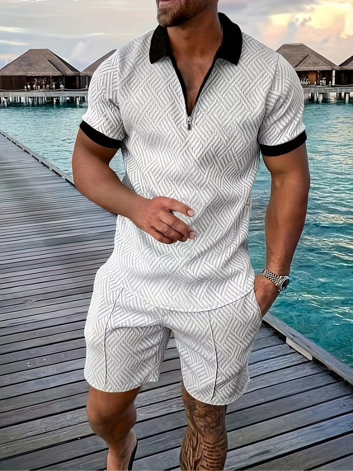 Coordinated men's jacquard shirt & shorts set, ideal for a stylish summer matching outfit & beachwear.