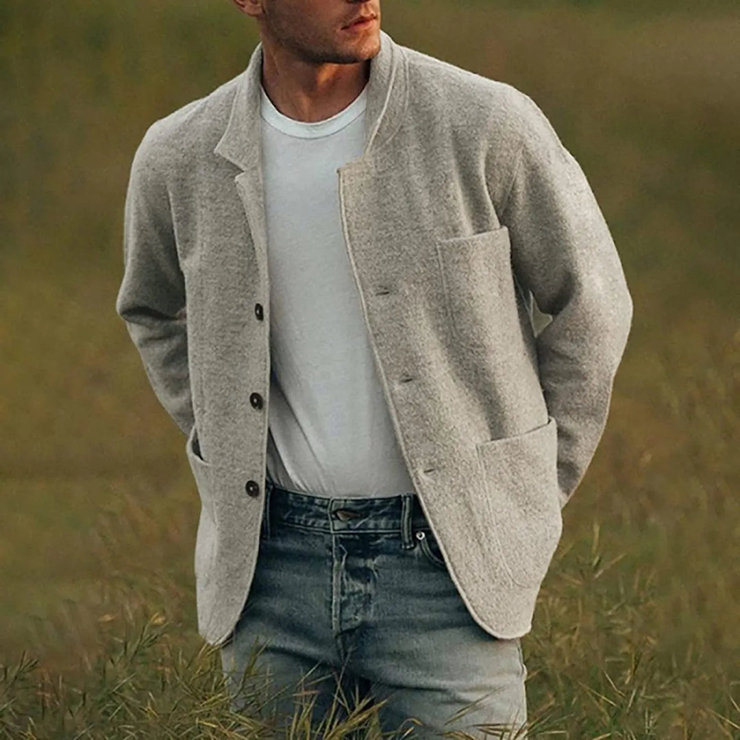 Men's Lightly Structured Everyday Blazer, perfect for smart casual & business casual outfits.
