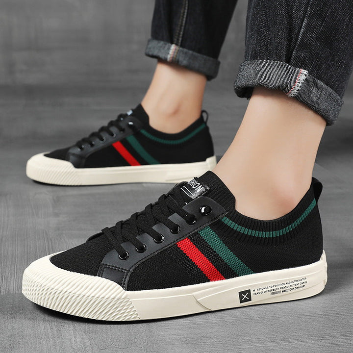 Men's lightweight lace-up athletic sneakers. Breathable low-top design for versatile daily use.
