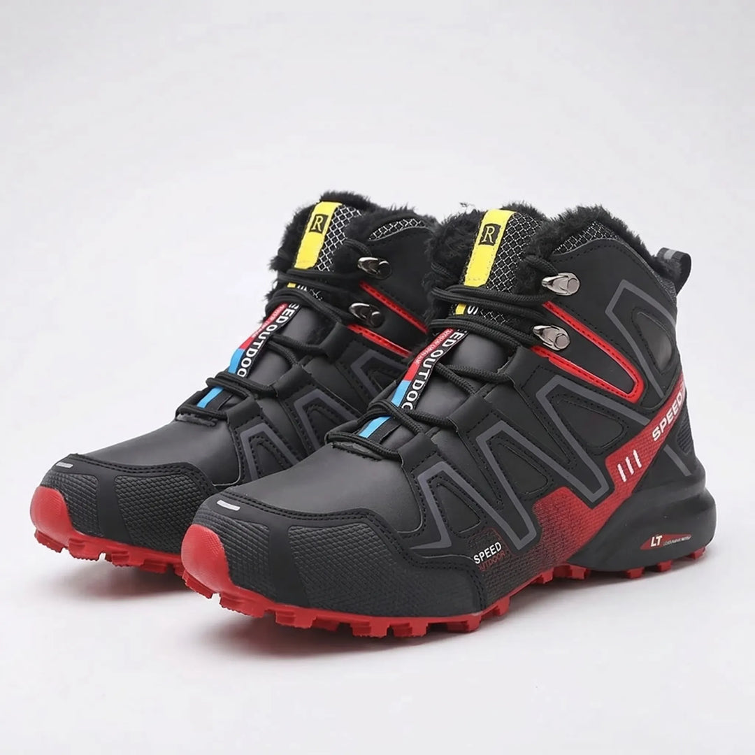 Men's insulated hiking boots for winter trekking. Lightweight, warm, and durable outdoor footwear for snowy adventures.
