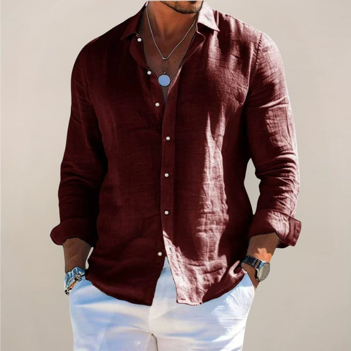 Essential men's lightweight relaxed button-up shirt, a versatile long sleeve top for spring/summer fashion.