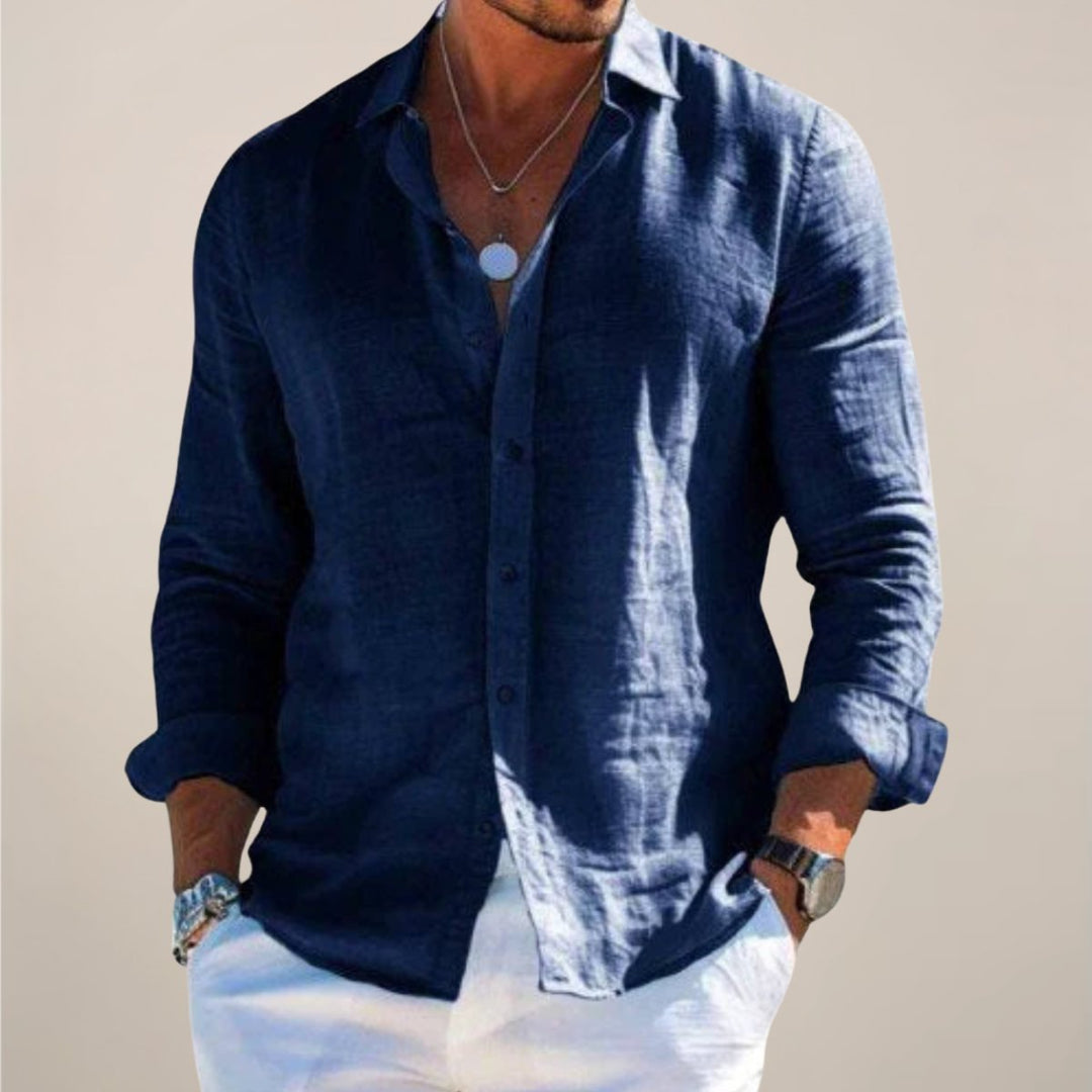 Classic men's lightweight long sleeve button-up shirt with relaxed fit, perfect for everyday casual wear.