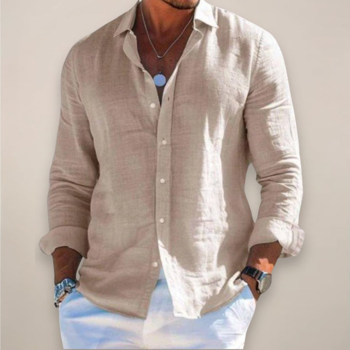 Spring/summer men's lightweight long sleeve button-up shirt, relaxed fit for ultimate comfort and everyday style.