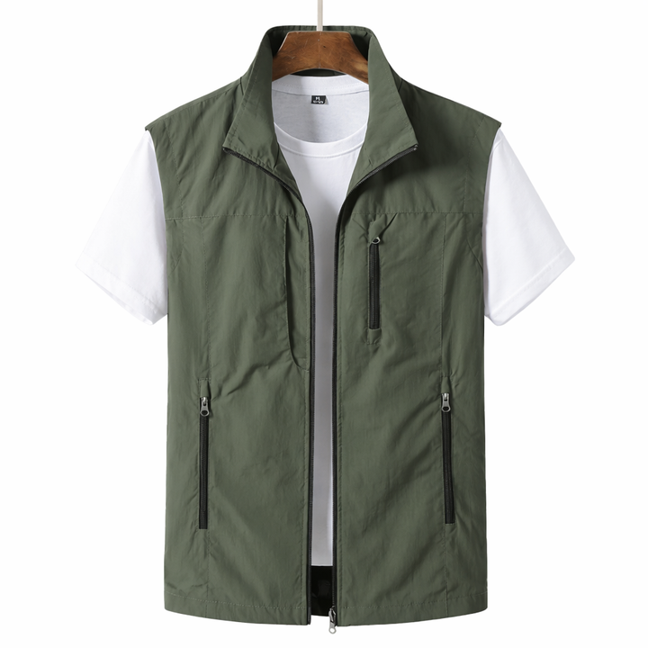 Men's lightweight summer vest with multiple pockets, ideal for casual wear or travel. Utility sleeveless jacket.
