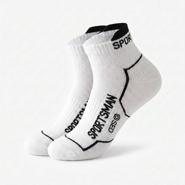 Men's low-cut gym socks, breathable and supportive ankle cut, multi-pack for active lifestyles.