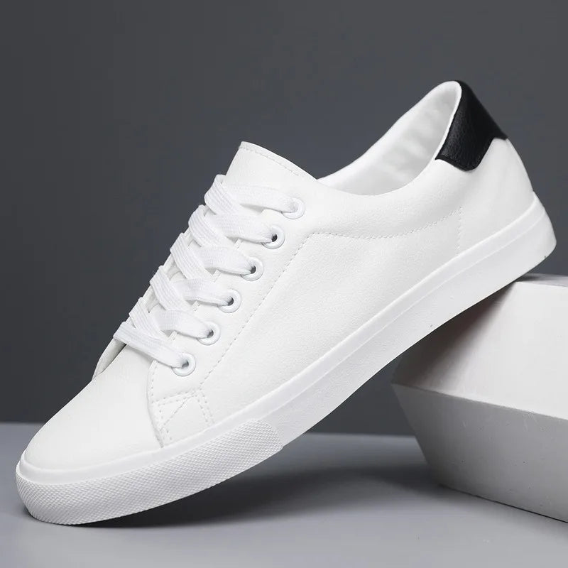 Men's modern low-top lace-up sneakers. Comfortable casual footwear, excellent for daily walking.
