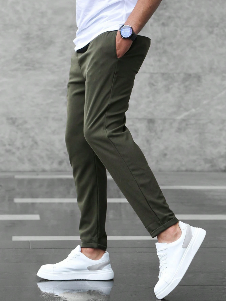 Modern fit men's premium stretch trousers, designed for ultimate comfort and style.