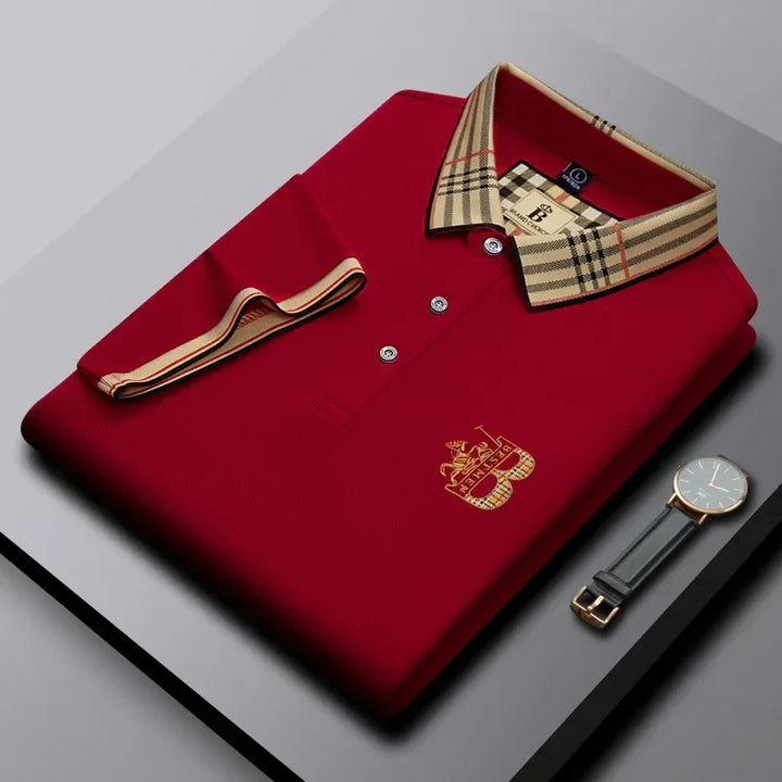 Close-up of the stylish collar on Men's Matthew short-sleeve polo shirt, ideal for smart casual & everyday comfort.