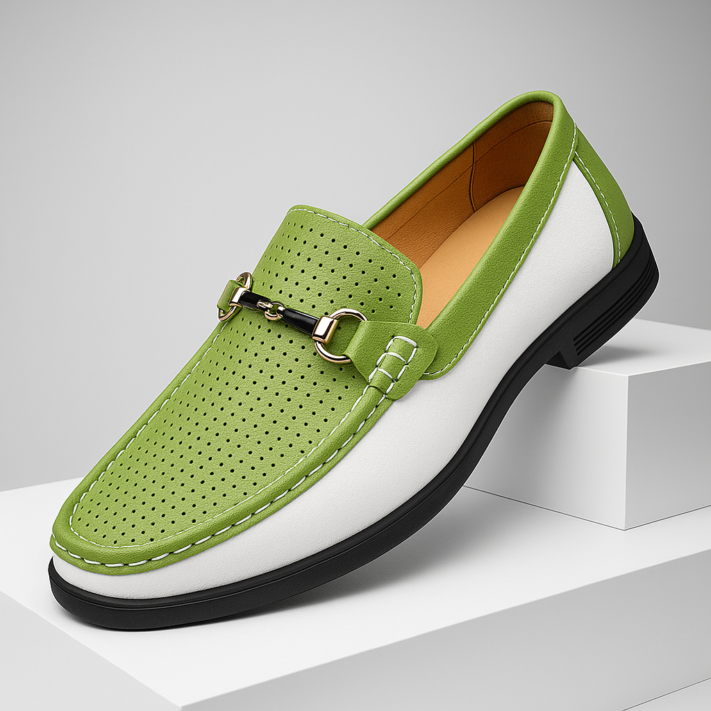 Men's modern bit loafers in sleek leather, perfect for versatile all-day comfort & style.