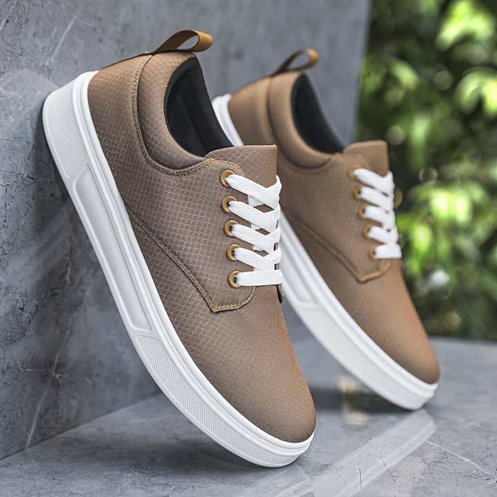 Men's everyday comfort shoes, designed for durable wear & a stylish modern look in any setting.