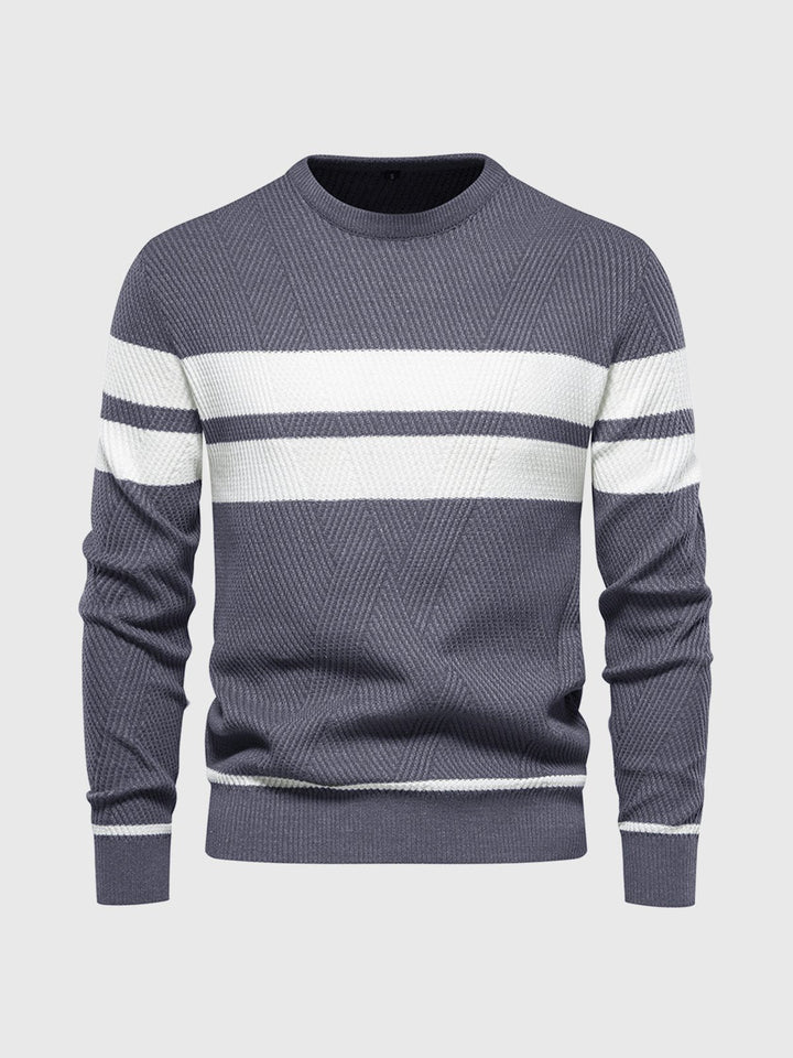 Warm men's stripe sweater, ideal for winter style and everyday comfort.